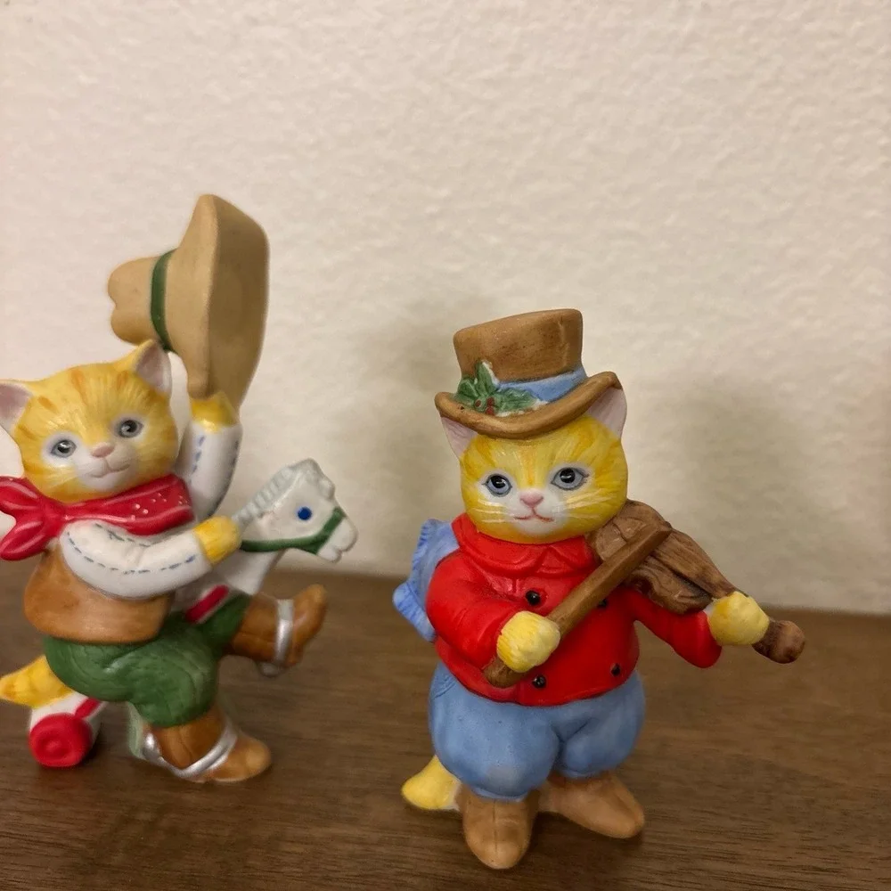 Schmid Kitty Cucumber JR Buster - Set Of 3 - Calico Kitty Figurines